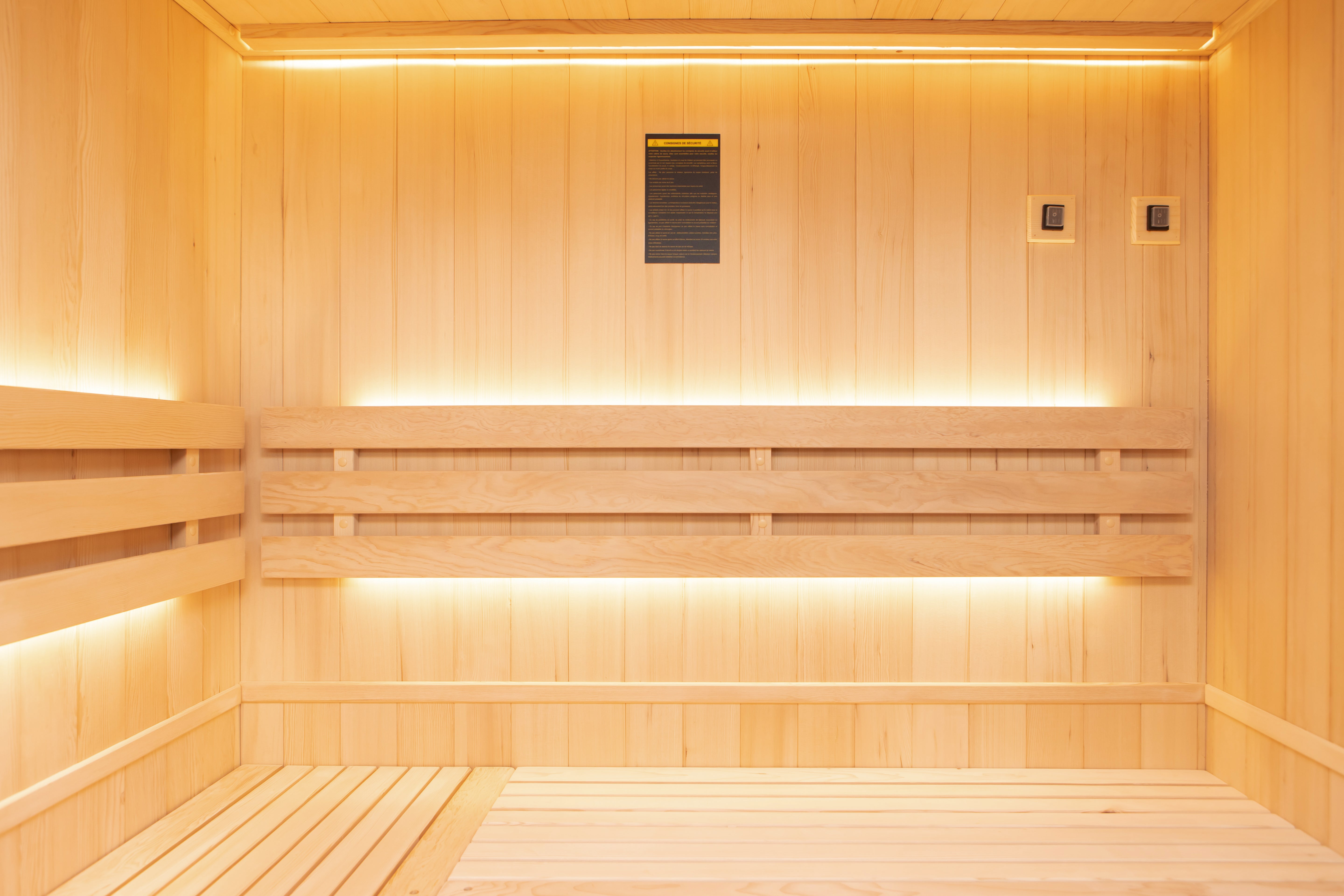 France Sauna - Sense 4,5kW Sauna tradicional a vapor