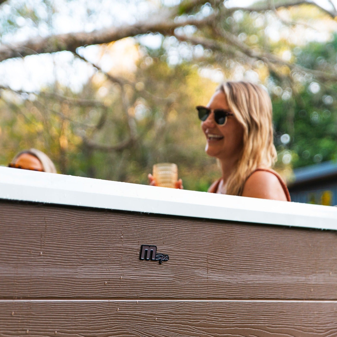 MSpa – Spa rigide carré Amber Aero Plus 4-6 personnes