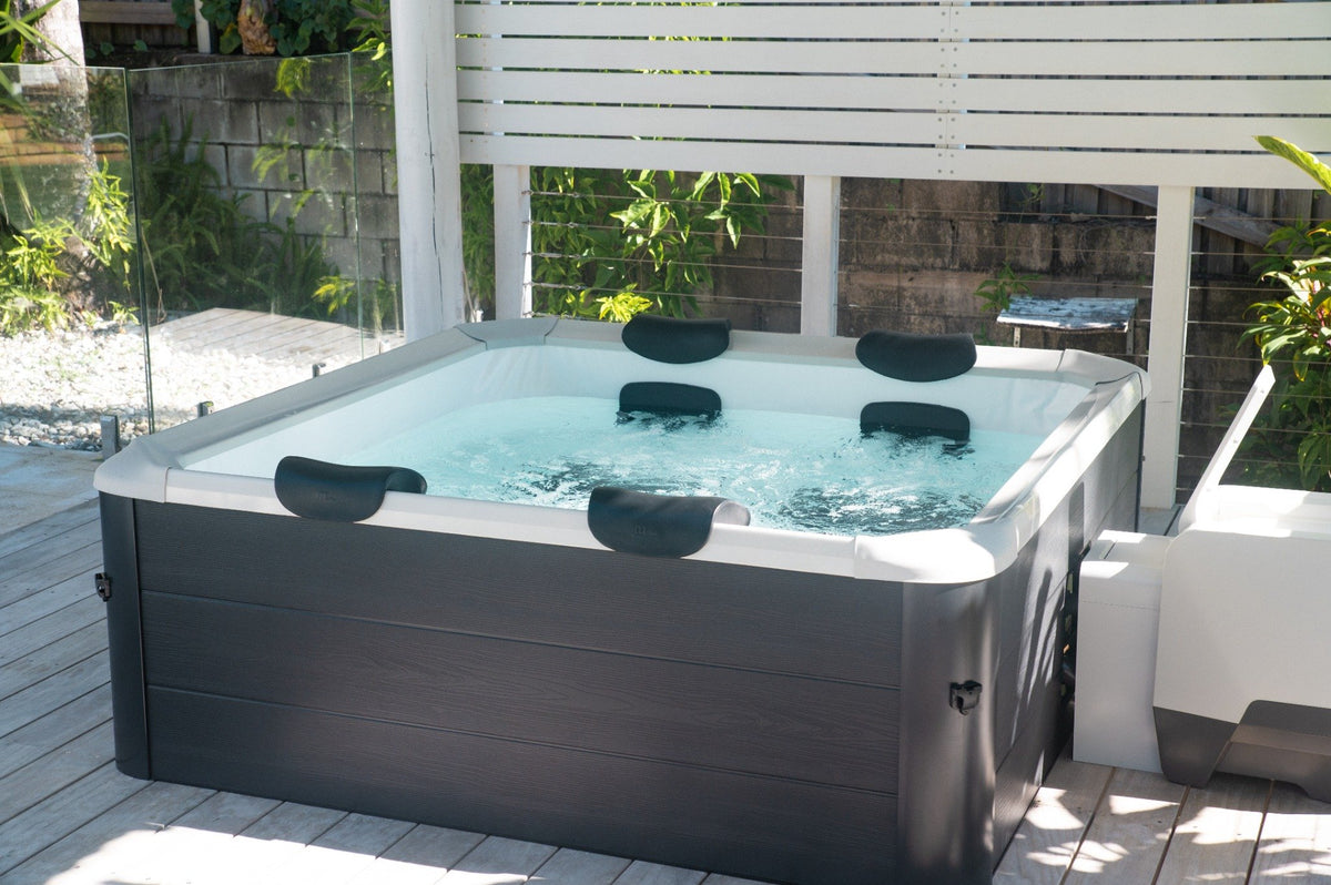 MSpa – Whirlpool Oslo Aero Plus, quadratisch, 4–6 Personen