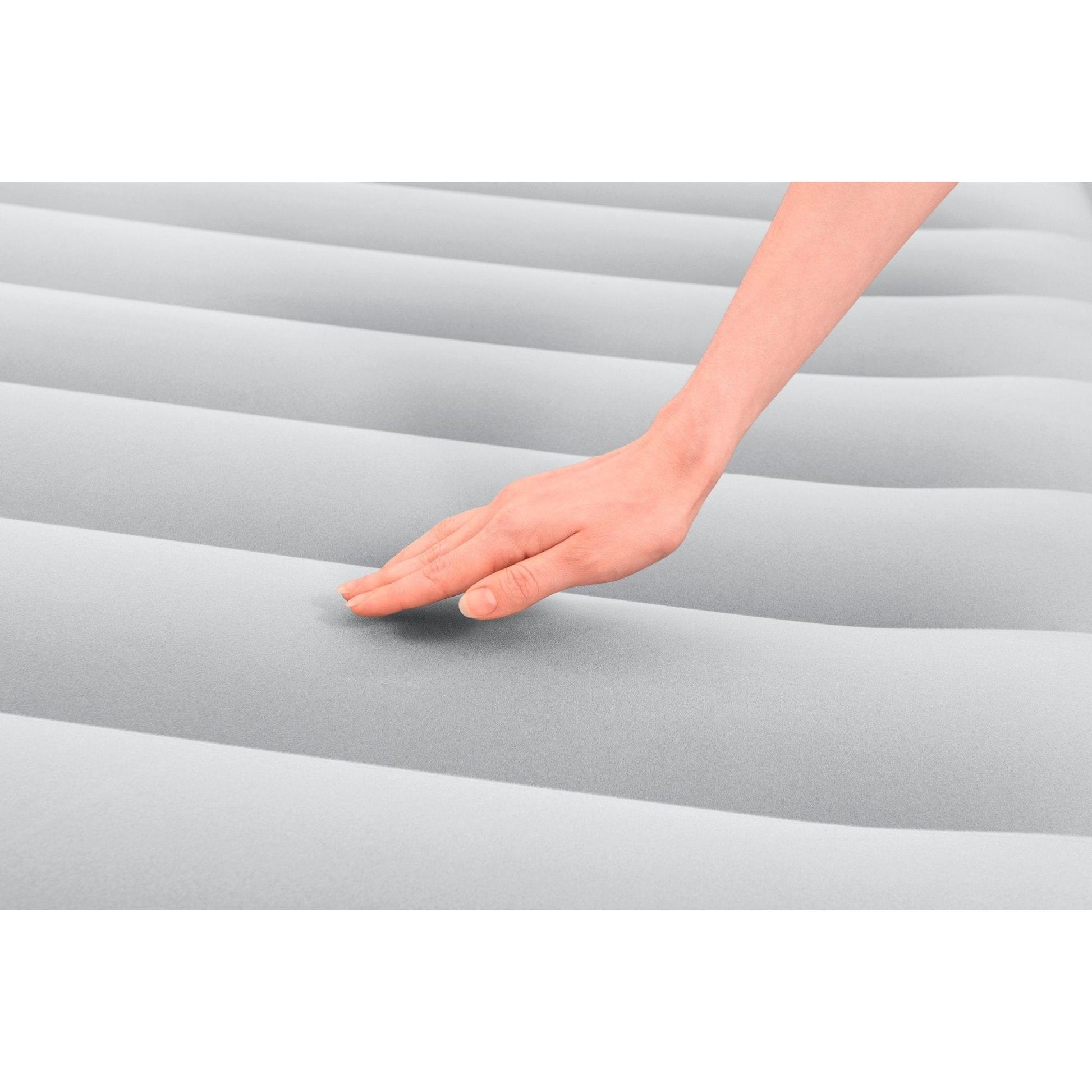 Bestway – Cama hinchable tritech con motor integrado (203 × 152 × 61 cm) - BricoandPool