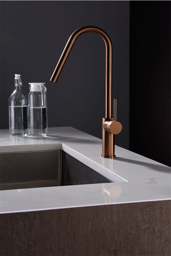 Imex - Grifo de cocina KENIA oro rosa cepillado - BricoandPool