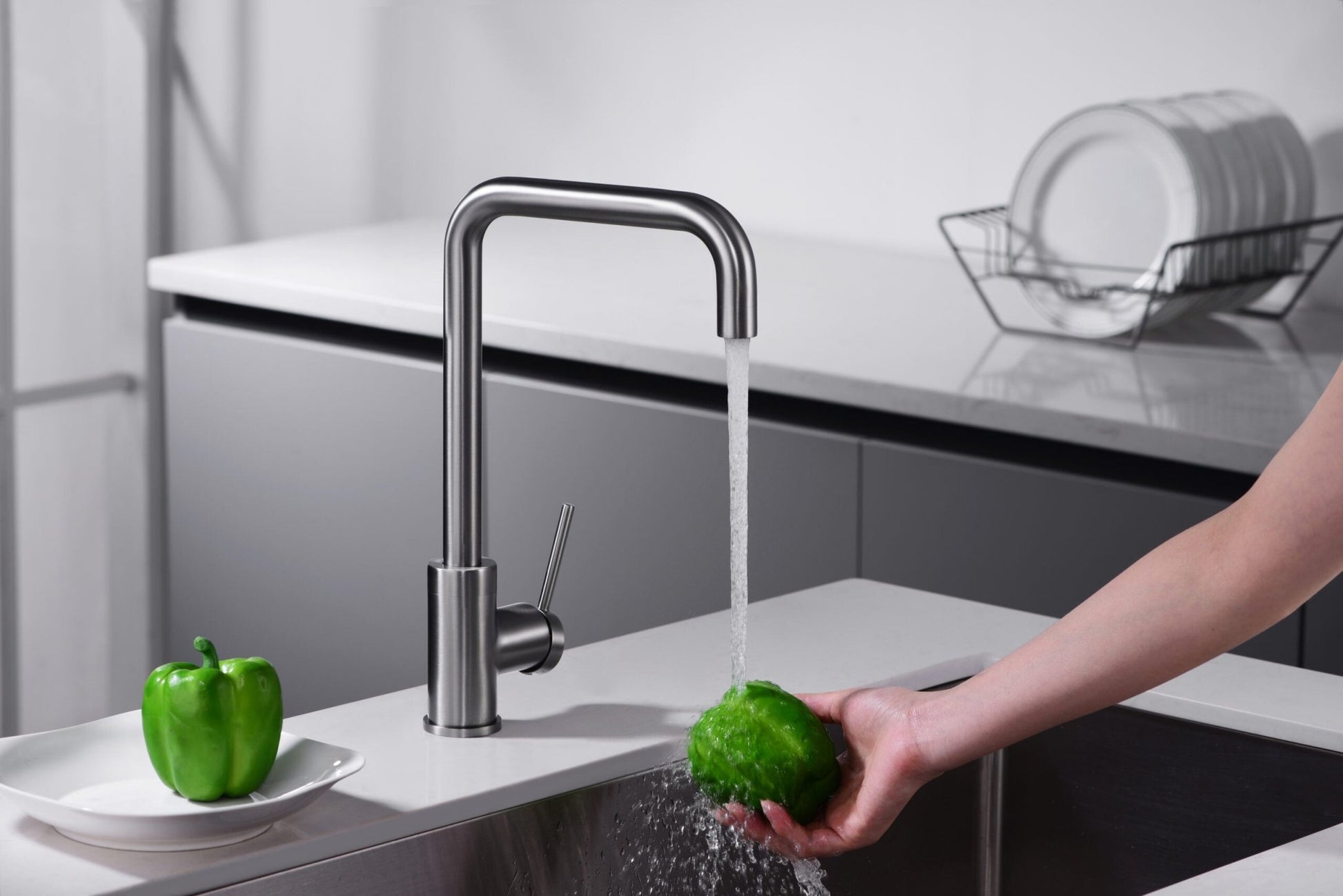 Imex - Grifo de cocina LOIRA black gun metal - BricoandPool