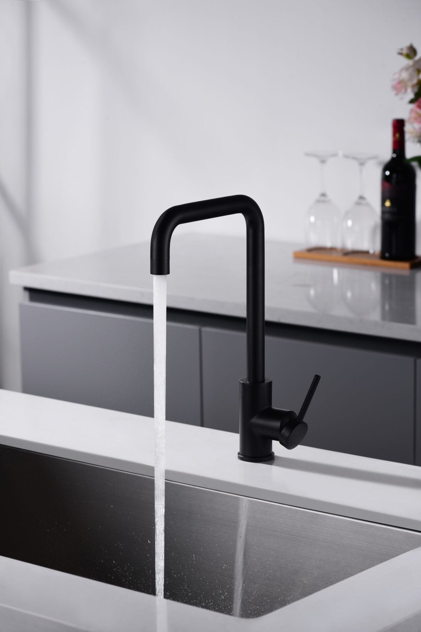 Imex - Grifo de cocina LOIRA negro mate - BricoandPool