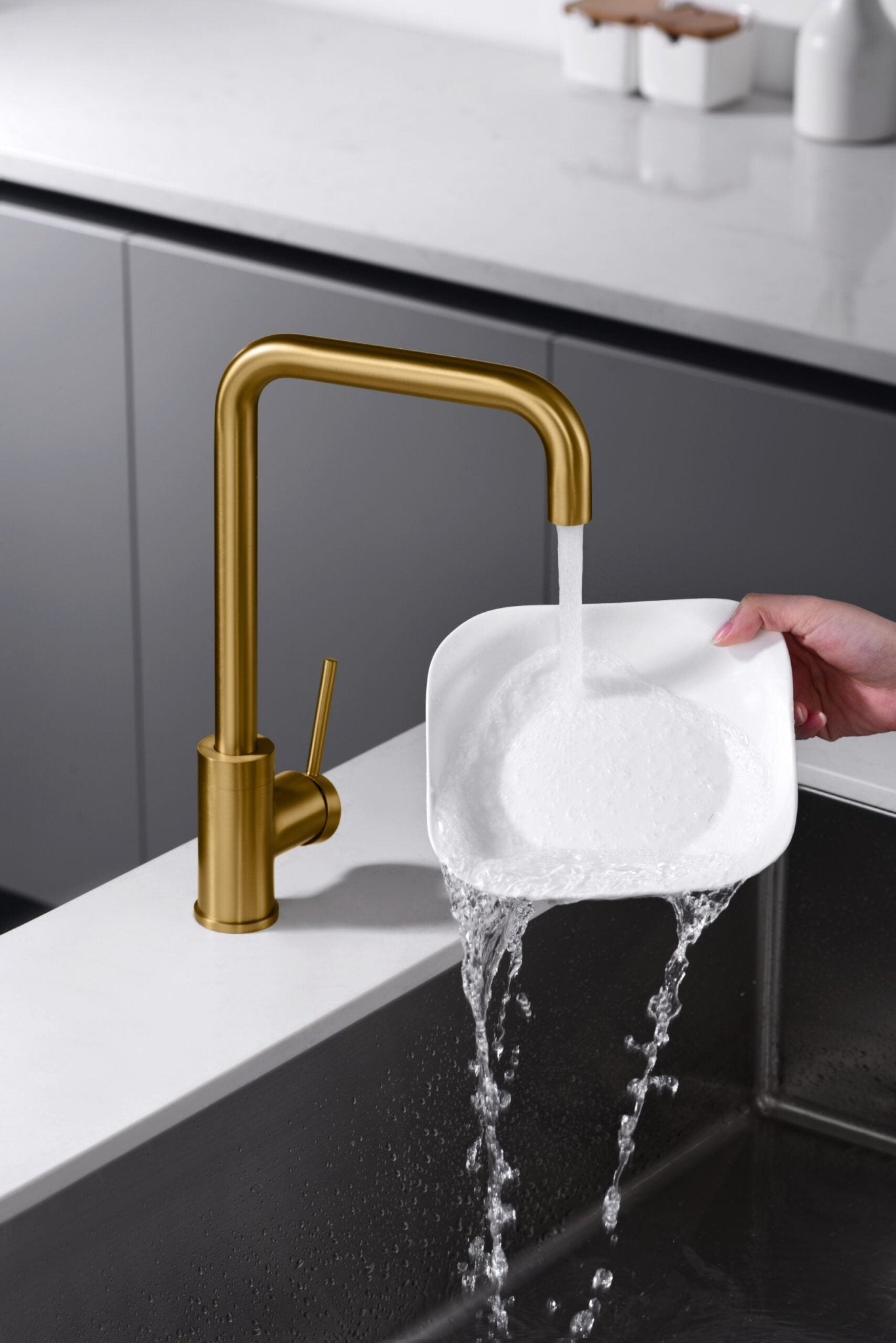 Imex - Grifo de cocina LOIRA oro cepillado - BricoandPool
