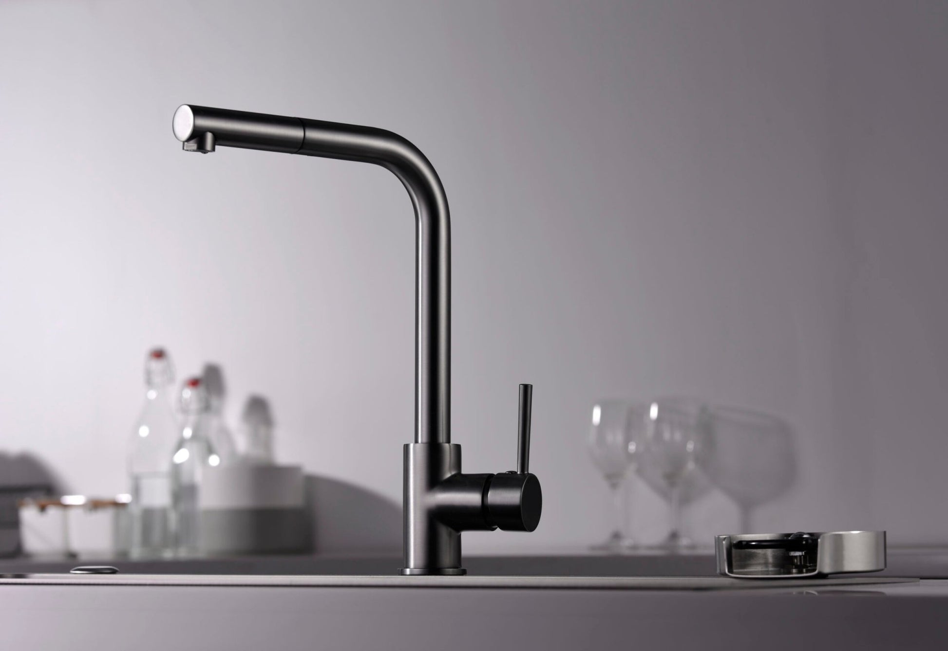 Imex - Grifo de cocina MALTA black gun metal - BricoandPool