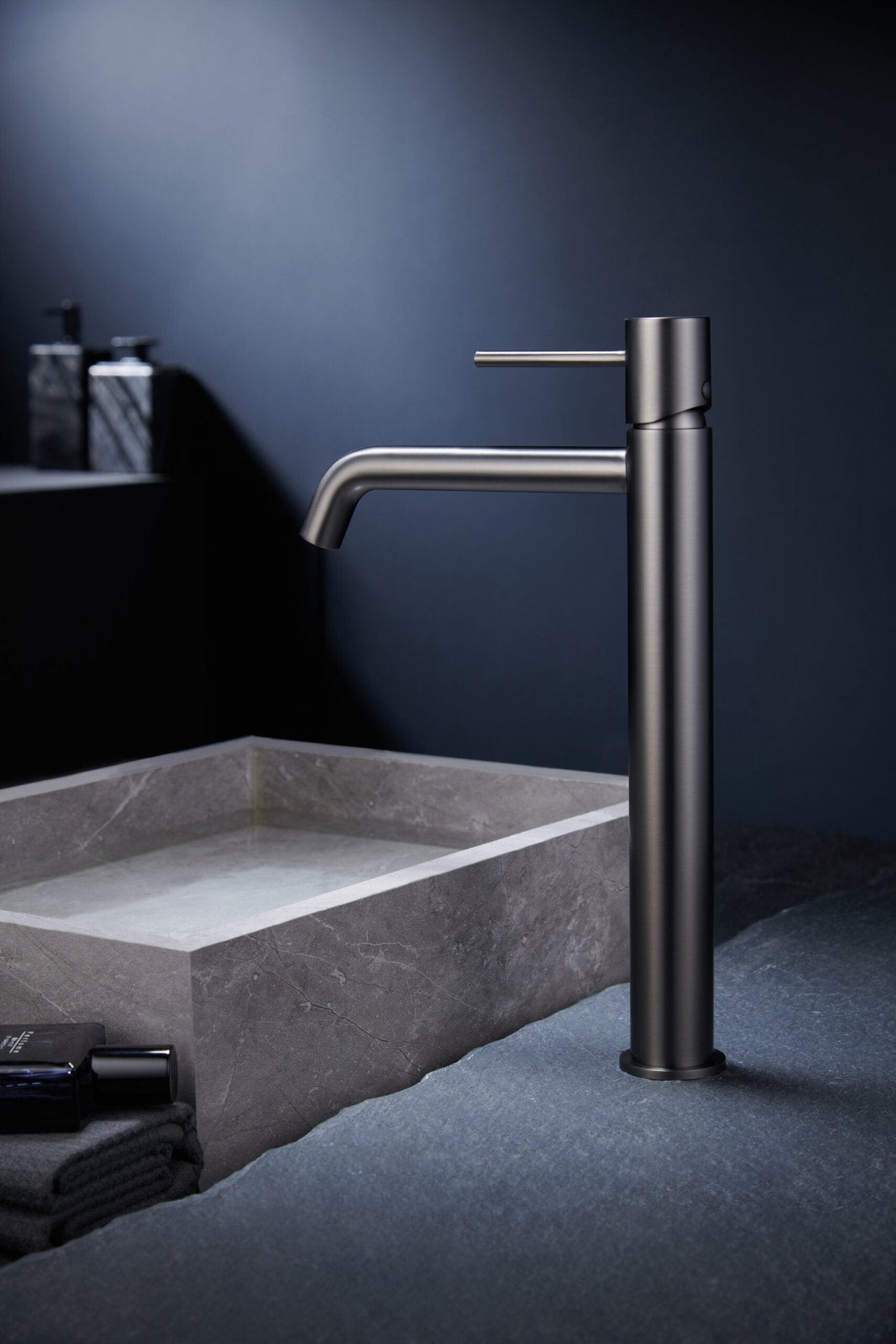 Imex - Monomando lavabo alto Monza black gun metal - BricoandPool