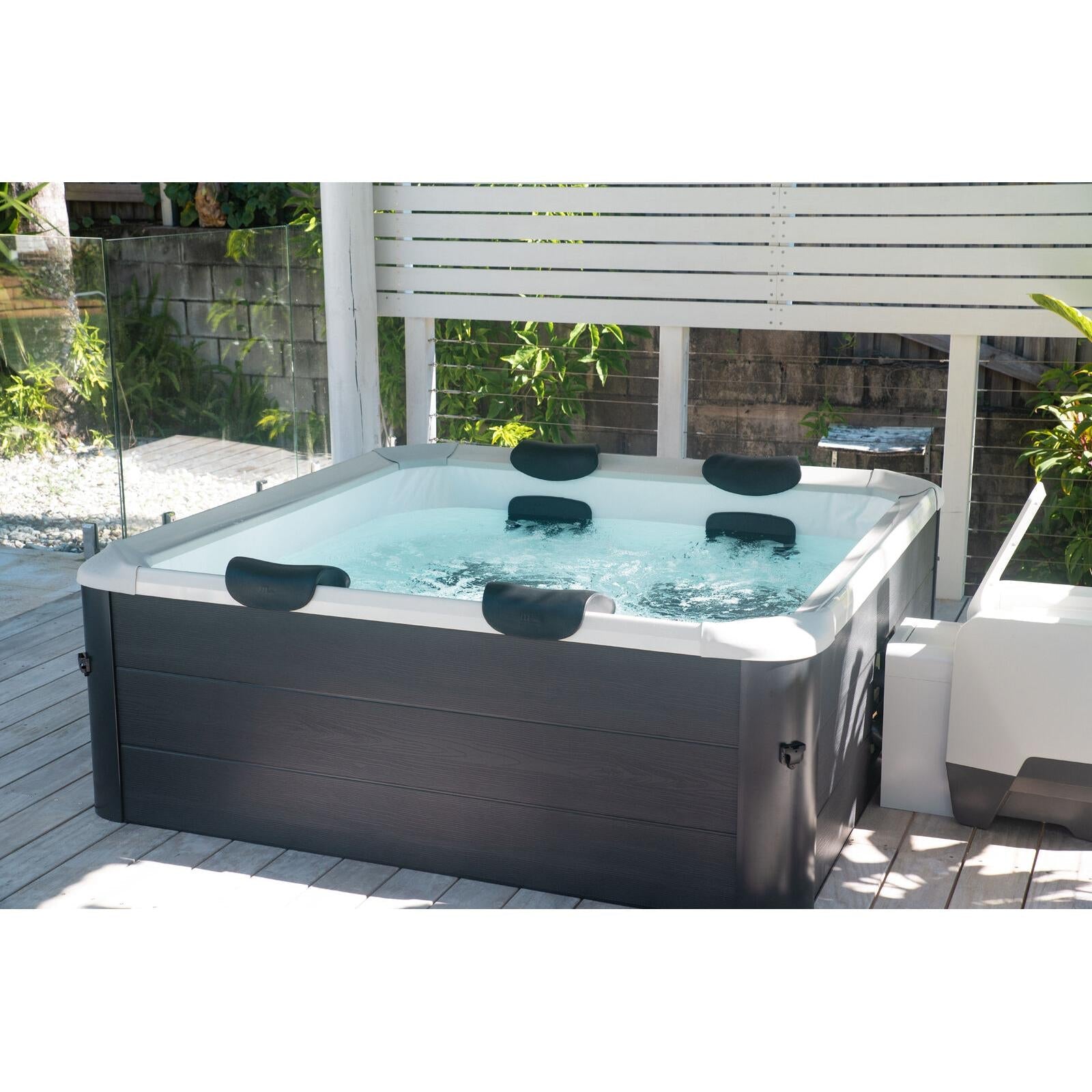 MSpa – Spa rígido cuadrado Oslo Aero Plus 4–6 personas - BricoandPool