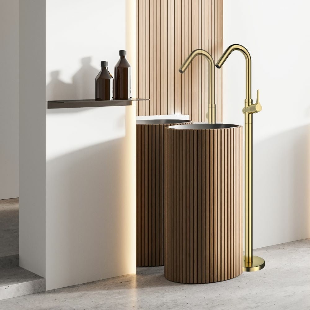 Ramon Soler - Grifo monomando de lavabo base - columna Adagio oro cepillado - BricoandPool