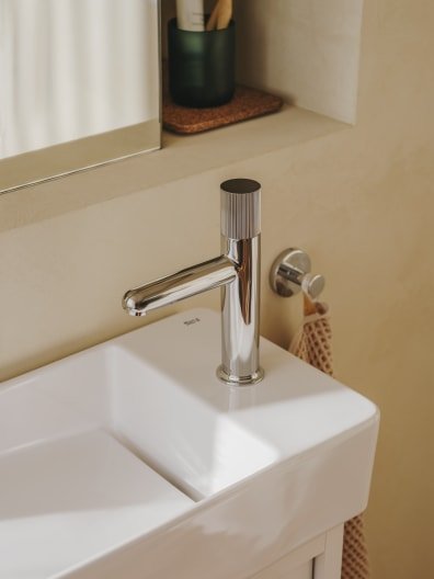 Roca - Mezclador monomando de cuerpo liso para lavabo con maneta Stripes Cromado, Nu - BricoandPool